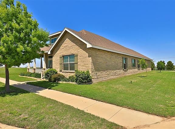 3rd image of 4038 Hope Dr