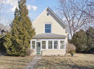 245 19th Ave N, Hopkins, MN 55343