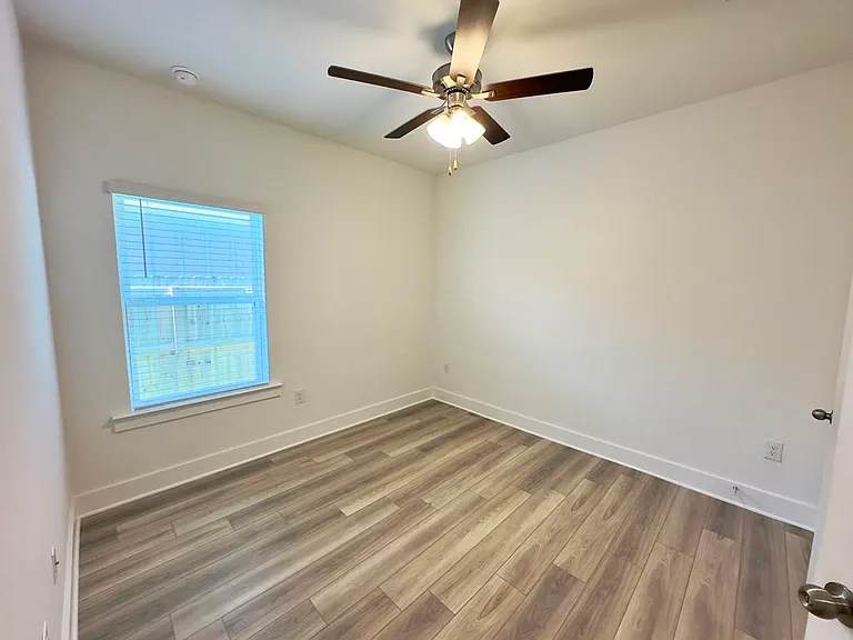 3679 Applewood Dr — Photo 11