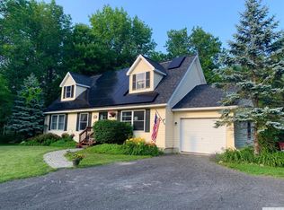 760 Sleepy Hollow Rd, Athens, NY 12015