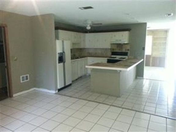 2nd image of 4426 Constantine Cir