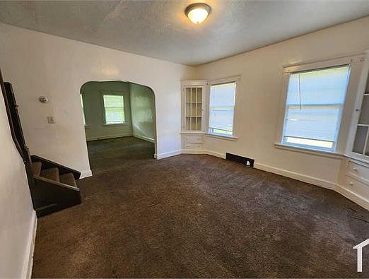 4th image of 2859 Avondale Ave #2859