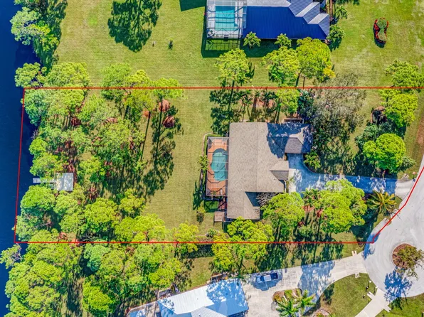 103 NE Cypress Trail, Jensen Beach, FL 34957