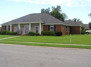 202 Manor Blvd, Fairhope, AL 36532