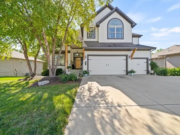 25451 W 147th St, Olathe, KS 66061