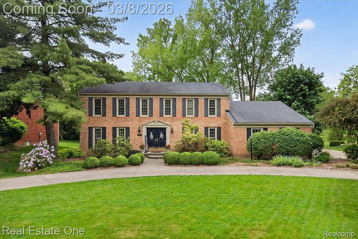1145 Hickory Hill Dr, Rochester Hills, MI 48309 | Zillow