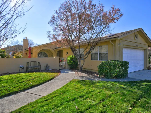 10904 Echo Park Dr NE, Albuquerque, NM 87123