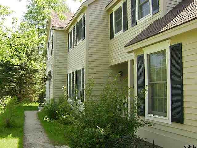 1st image of 2 Walden Ln