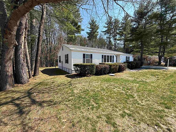 4th image of 186 Deer Path Road