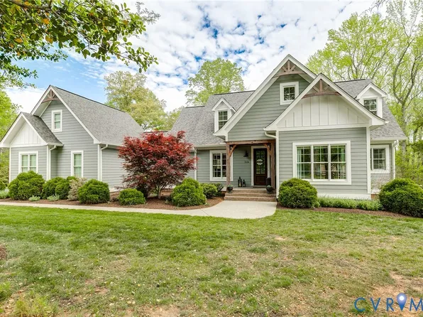 3374 Manor Oaks Dr, Powhatan, VA 23139