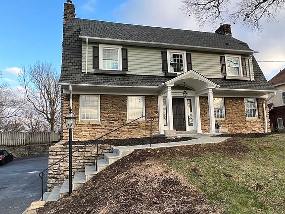 2nd image of 1404 Herschel Ave