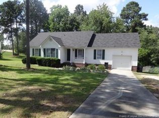 39 Hawksworth Pl, Cameron, NC 28326