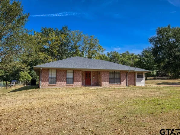2299 Fm 2574, Palestine, TX 75803