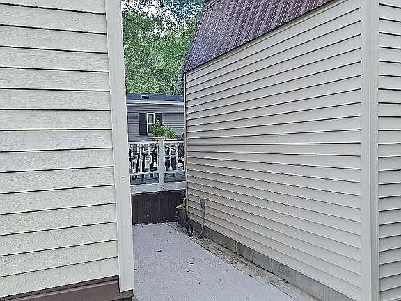 5th image of 25 Willow Ct
