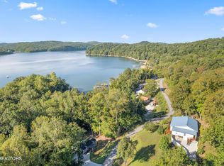 755 Tanglewood Rd, Sharps Chapel, TN 37866