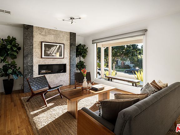 5th image of 8130 Fordham Rd