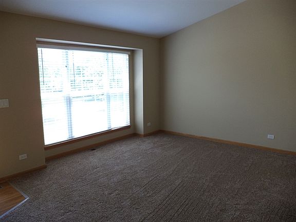 2nd image of 2820 Forestview Dr