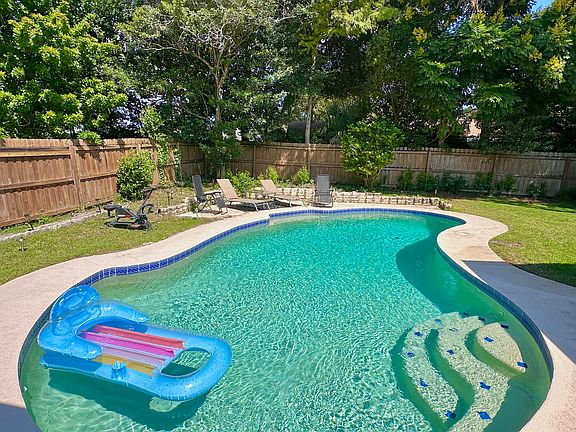 2nd image of 5015 Ashmeade Rd #1