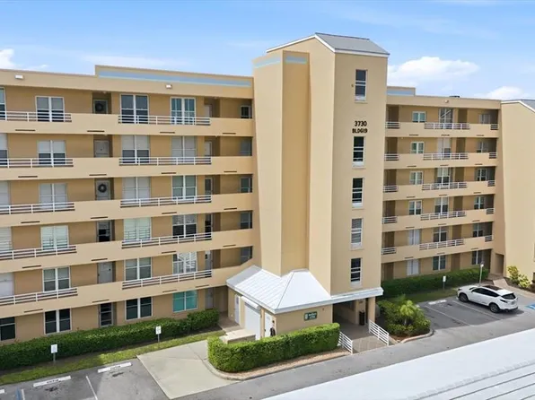 3730 Pinebrook Cir APT 604, Bradenton, FL 34209