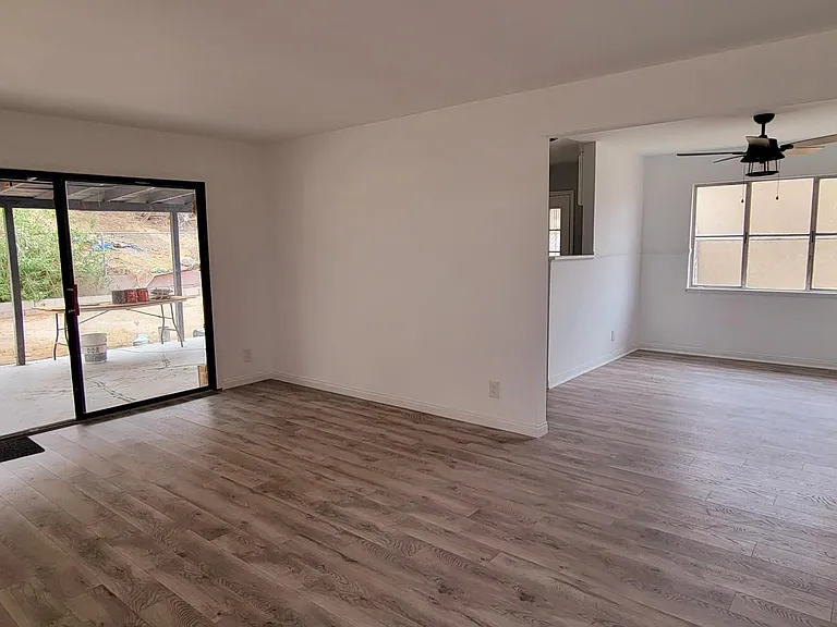 650 Stevens Ave — Photo 1