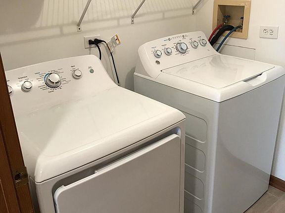 5th image of 406 Village Creek Dr #406
