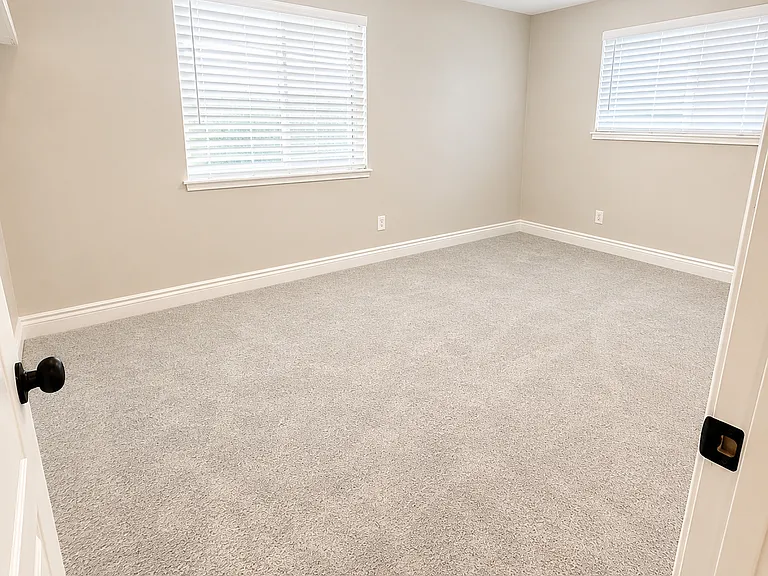 Connie Jean Apartments — Photo 17