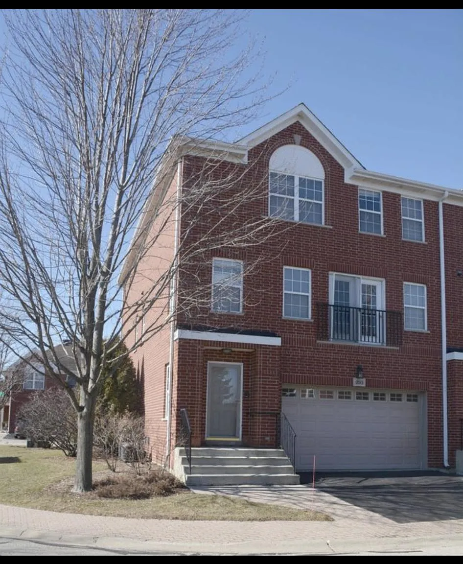 2 bed, 2.5 bath, 1400 sqft, $3,500 — Photo 1