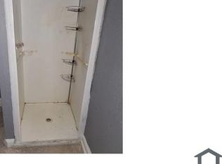 2828 Cranford Ave, Fort Myers, FL 33901