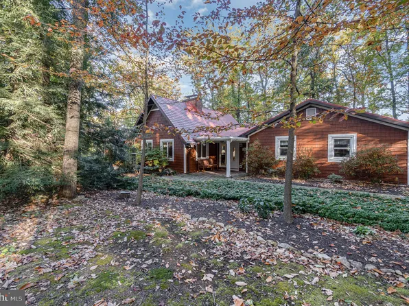 31 White Oak Dr, Carlisle, PA 17015