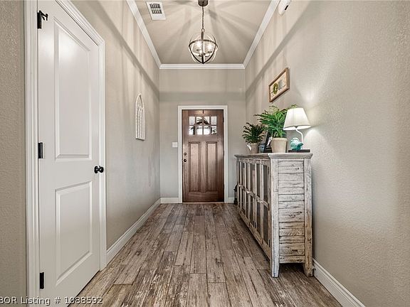 4th image of 7727 Belmont Dr