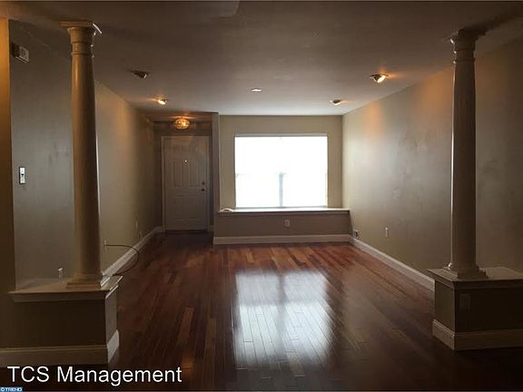 5th image of 215 Mulberry Pl