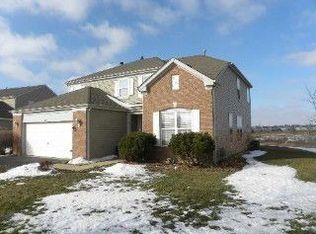 905 Summerhill Dr, Aurora, IL 60506