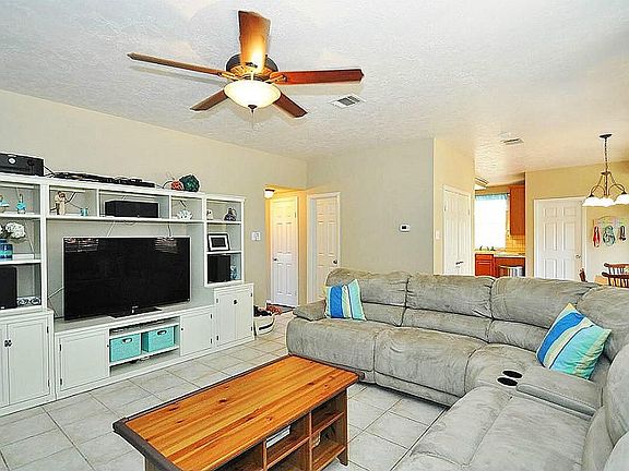 5th image of 4403 Plantation Creek Dr