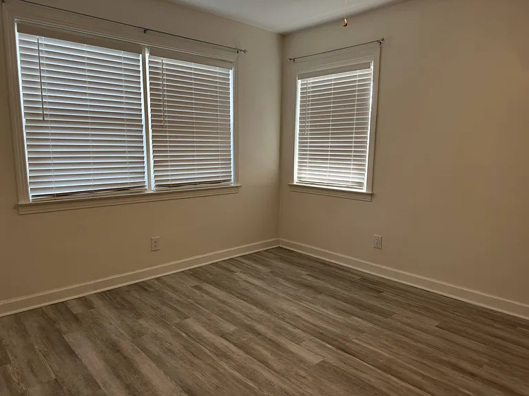 4900 S Lakewood Dr — Photo 10