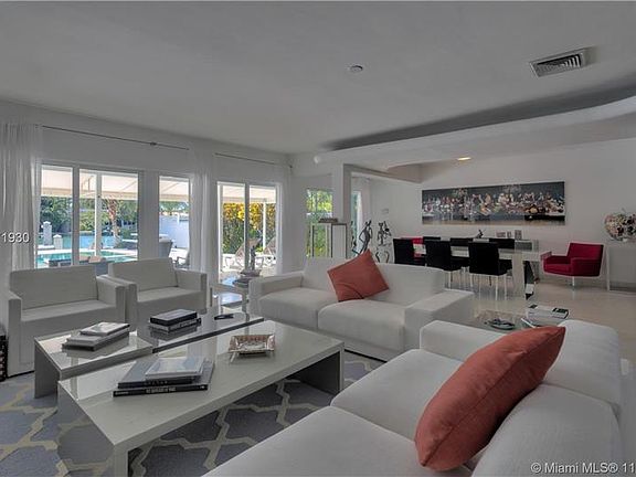 5th image of 600 S Shore Dr
