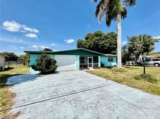 162 Brooks Rd, North Fort Myers, FL 33917