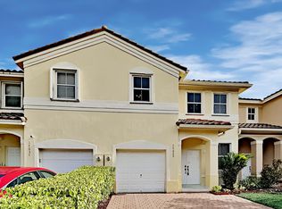 17025 SW 39th St, Hollywood, FL 33027