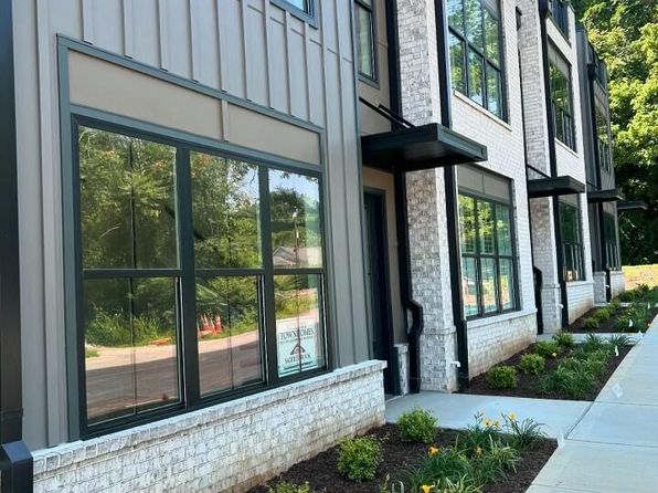 374 McCormick St, Knoxville, TN 37920