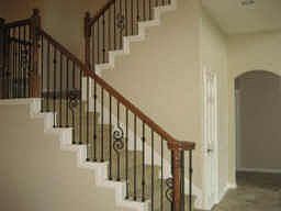 5th image of 39 E Hullwood Cir