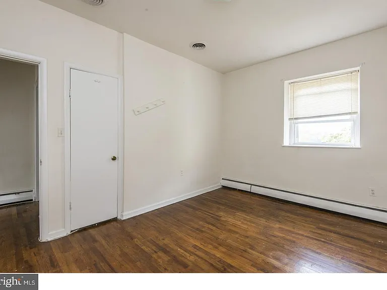 4144 Terrace St — Photo 13