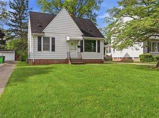 4538 Telhurst Rd, South Euclid, OH 44121