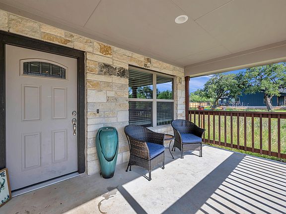 2nd image of 655 Oak Lane