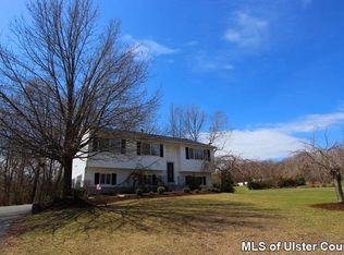 25 Terbar Loop, New Paltz, NY 12561