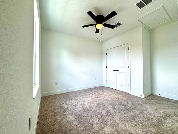Bedroom with Large Closet Plus 2nd Linen Closet! Tall Ceilings!
