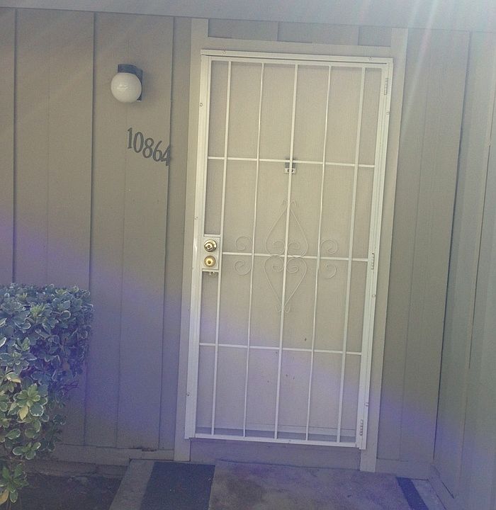 1st image of 10864 Tierrasanta Blvd