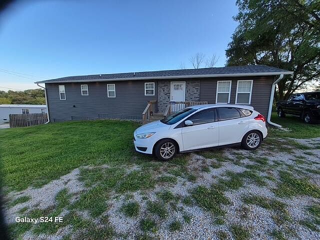 1st image of 2307 Murray Rd