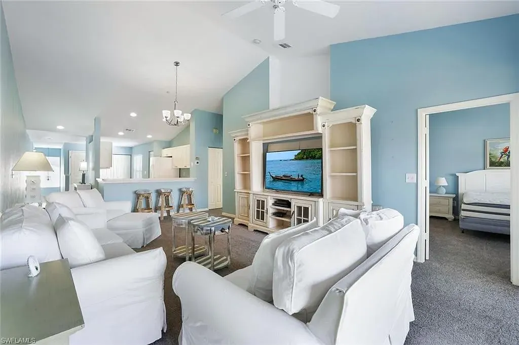 2 bed, 1388 sqft, $2,250 — Photo 1