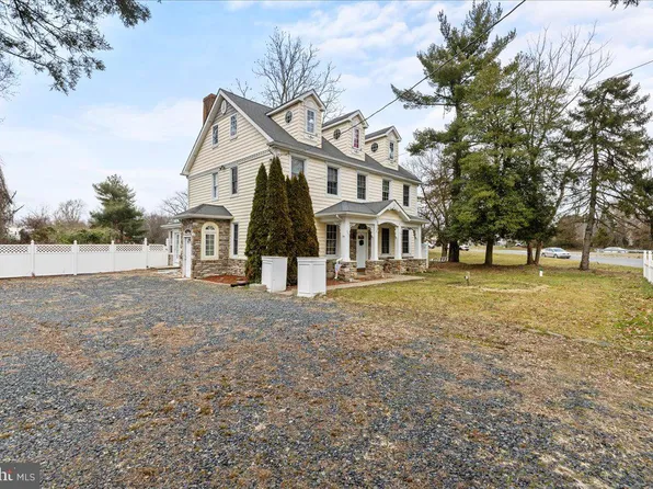 3069 Route 206, Columbus, NJ 08022