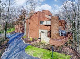 2850 Dogwood Dr, Springfield, OH 45504
