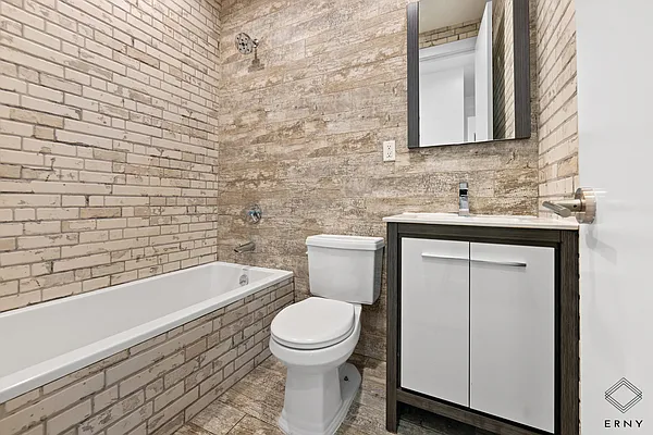 Rented by ERNY LLC | media 27